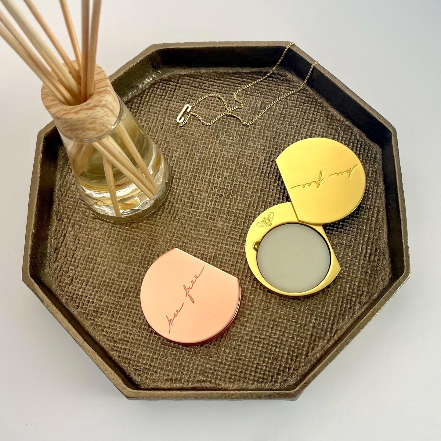 Bee Free Solid Fragrance